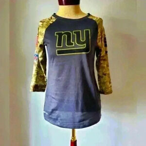 NFL NY Giants salute to service shirt. Women's size  small.